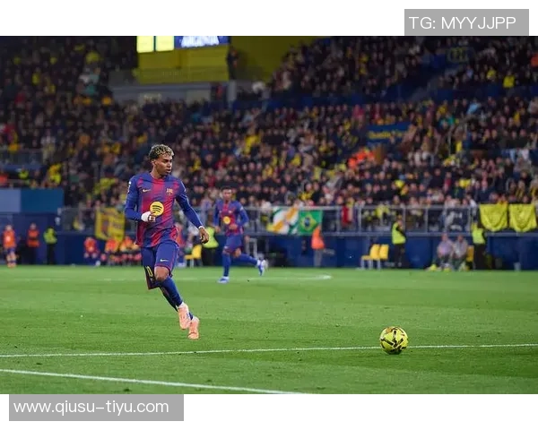 巴德吉因轻微不适缺席合练仍有望入选加泰德比大名单